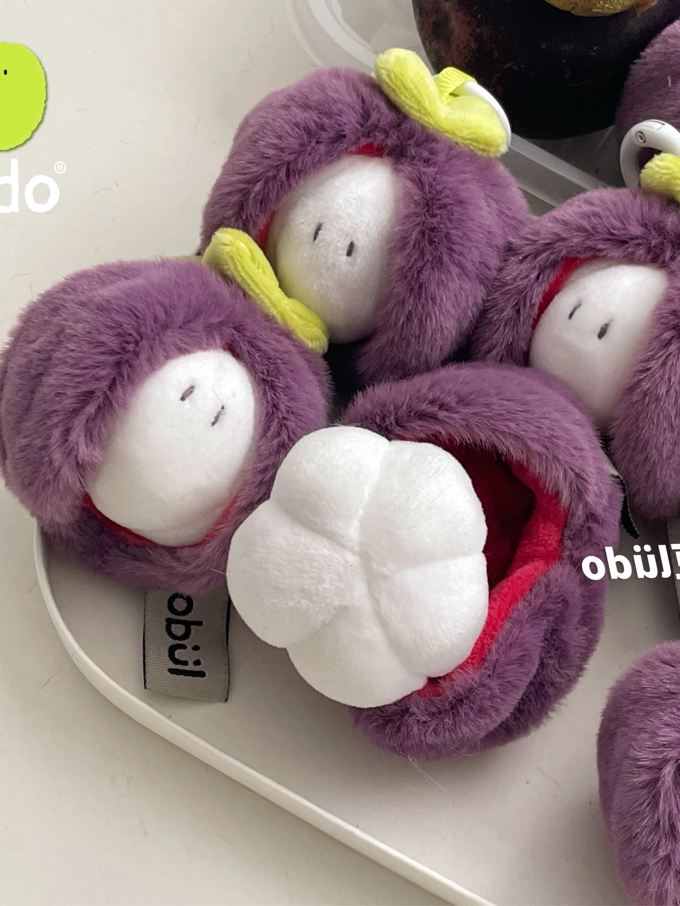 CIENCIAS SOCIALES III: DADOS DE PELUCHE CIENCIAS SOCIALES III: DADOS DE PELUCHE